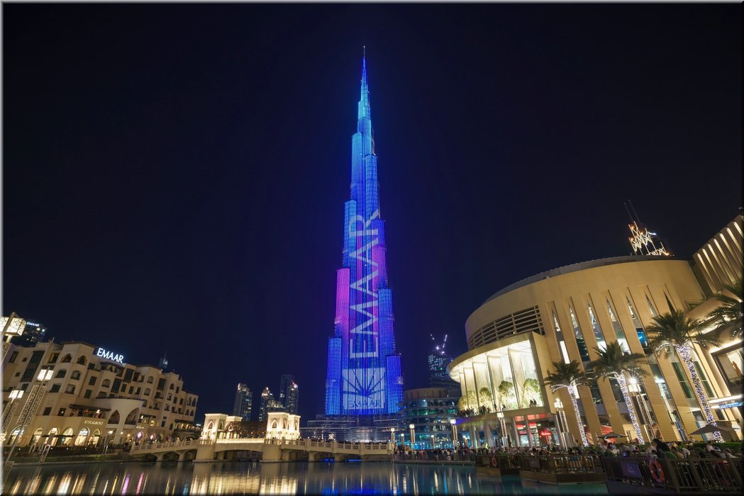 burj-khalifa-lichtshow.jpg